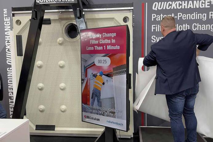 The QUICKCHANGE system offers a quicker, safer, and more cost-effective method to replace filter cloths, increasing overall washing equipment uptime