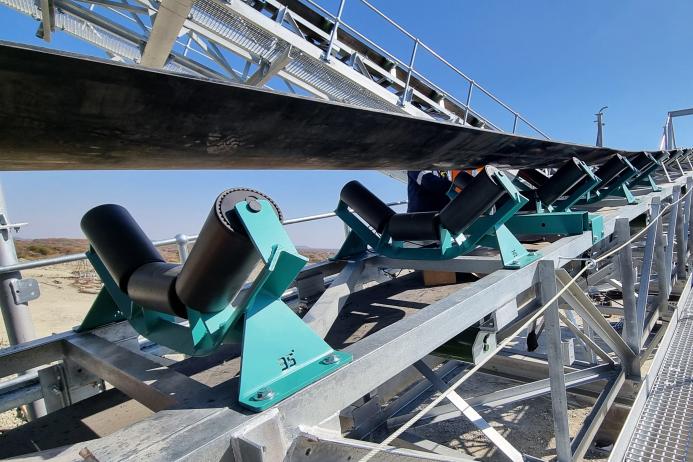 Rema Tip Top have acquired significant assets and operations of the Canadian Almex Group, expanding their portfolio in the area of conveyor belt vulcanizing systems