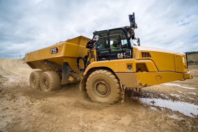 The next-generation Cat 735