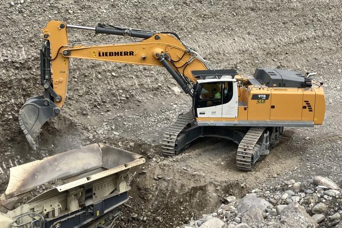The new-generation Liebherr R 978 SME crawler excavator in operation at Beynon sand and gravel quarry in France