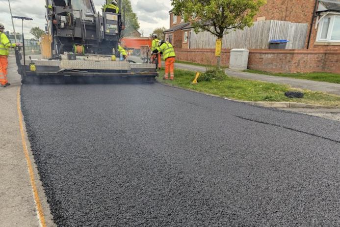 To complete the surface layer, Tarmac supplied their Bio Ultiflex high-performance, low-carbon thin surface course