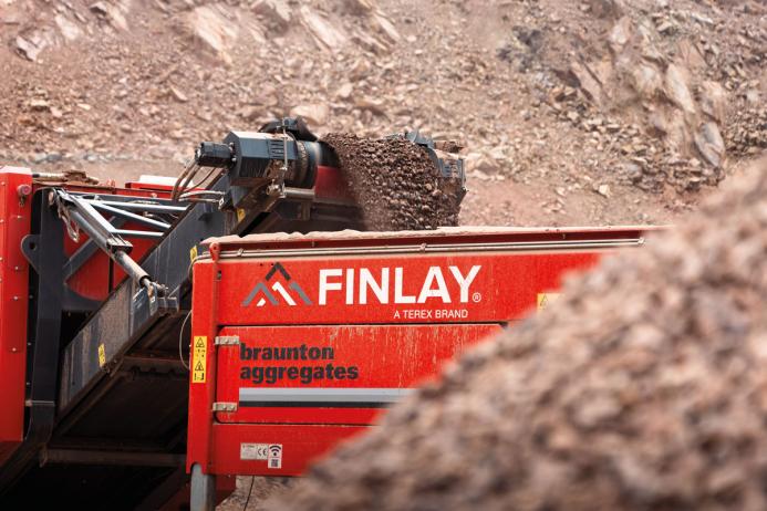 Braunton Aggregates were looking for a dealer who would not just supply the right crushers and screeners, but would also provide setup and after-sales support