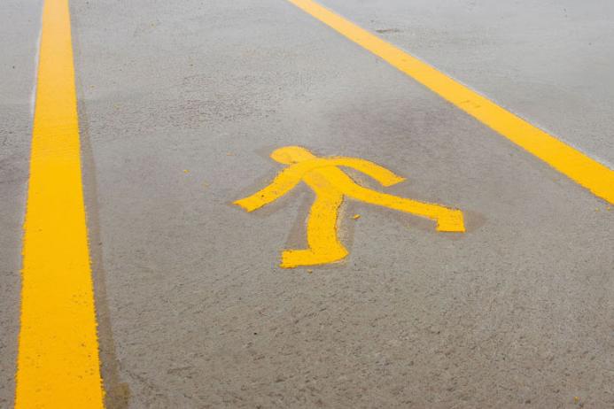 Pedestrian routes must be visible and obvious to everyone