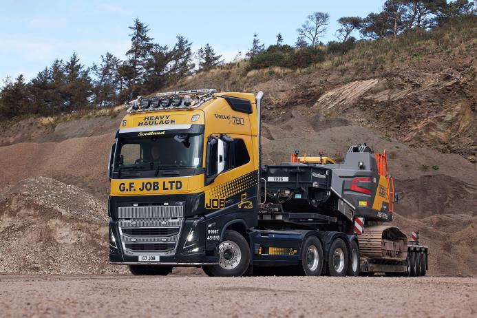 G.F. Job have continued their transition to Volvo Trucks with the arrival of a new Volvo FH16 780 Globetrotter XL 6x4 150-tonne tractor unit