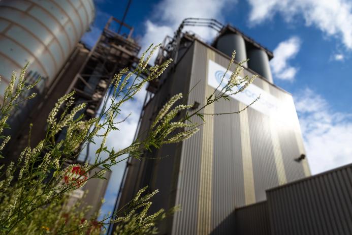 Driving low-carbon cement technologies – Ecocem have invested more than €220m in ACT production capacity and R&I facilities, including a €50 million plant in Dunkirk, France