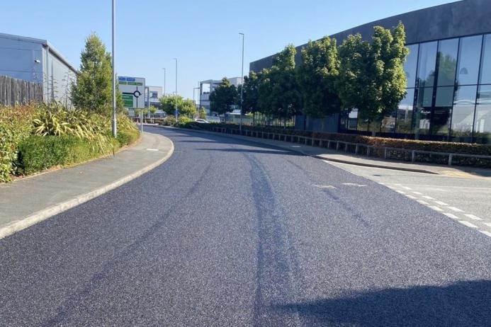 Encapsulation locks in chippings, giving the appearance to drivers of a brand-new road at a fraction of the cost of resurfacing