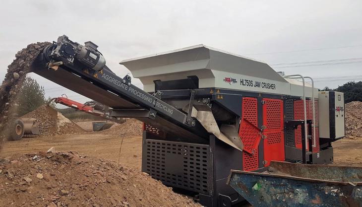 AGG-PRO's new HL750S jaw crusher Agg-Pro HL750S jaw crusher