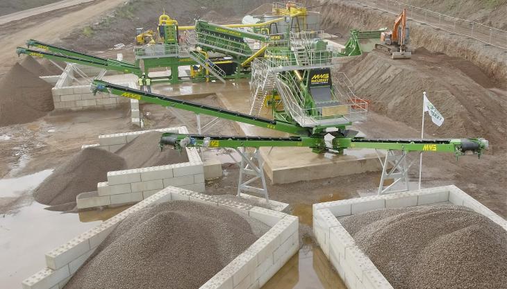 Crown Aggregates' new MWS AggStorm 150 and SandStorm 516 AggStorm 150 and Sandstorm 516