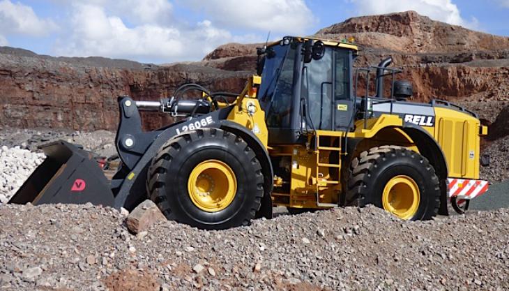 Bell L2606E wheel loader