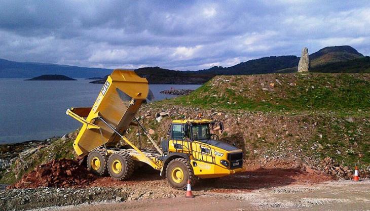 Bell B30E dumptruck