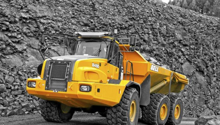 Bell B45D articulated dumptruck