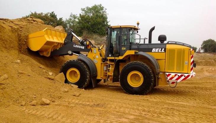 Bell L2606E wheel loader