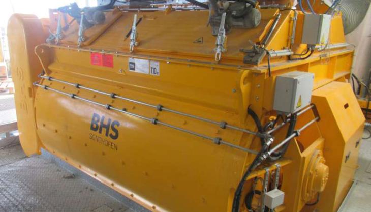 The DKXS 4.50 twin-shaft batch mixer from BHS-Sonthofen BHS-Sonthofen DKXS twin-batch mixer