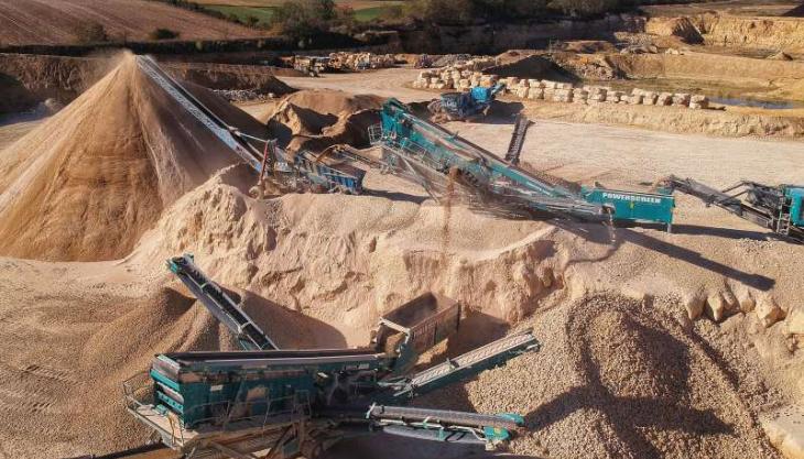 Powerscreen machines in action at Creeton Quarry Powerscreen Chieftain 2200 triple-deck screen