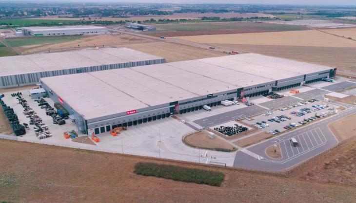 Bobcat's new distribution centre in Germany Bobcat distribution centre