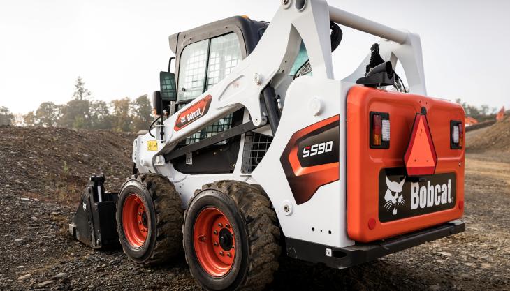 The new Bobcat S590 Stage V loader Bobcat S590 Stage V loader
