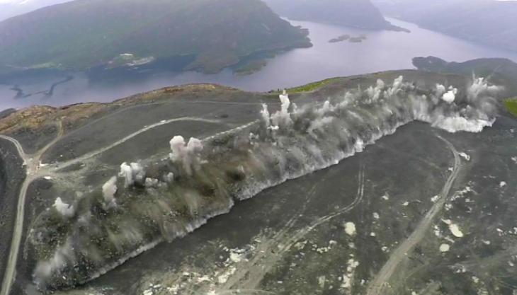 Bremanger quarry blast