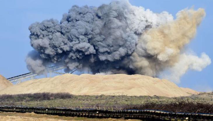 Blast at Cliffe Quarry