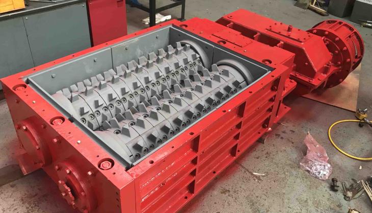 Rebuilt and tested gearbox and crusher frame complete with new picks Brick crusher