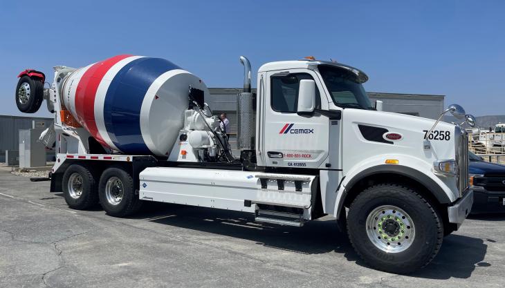 One of CEMEX USA's new compressed natural gas (CNG) truckmixers CNG truckmixer