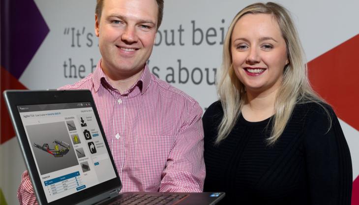 Chris Acheson and Lynsey Cunningham Chris Acheson and Lynsey Cunningham
