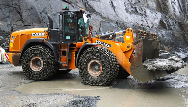 Case 1021F wheel loader