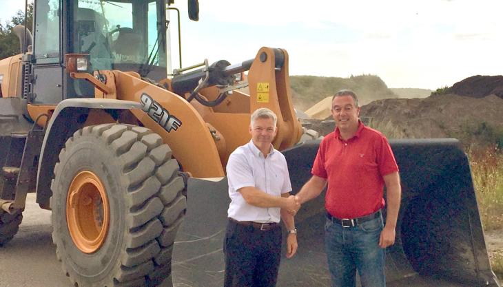 Case wheel loaders for Yorkshire Aggregates Case 921F wheel loader