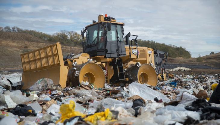 The new Cat 816 landfill compactor Cat 816 landfill compactor