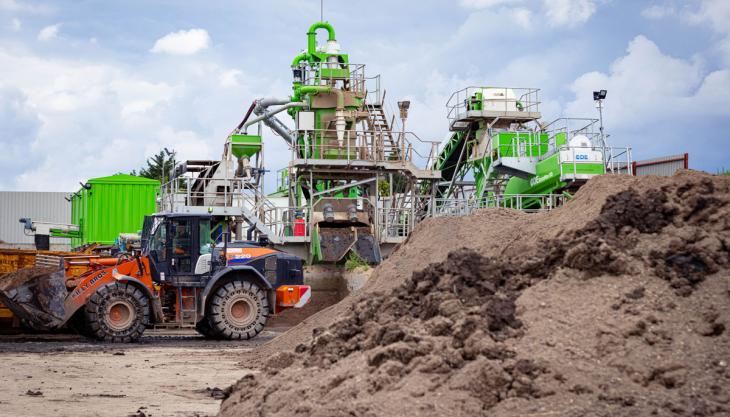 The new CDE trommel fines recycling plant for Kiely Bros diverts around 80% of waste from landfill CDE trommel fines recycling plant