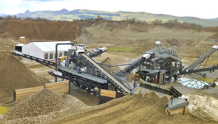 CDE M2500 sand washing plant