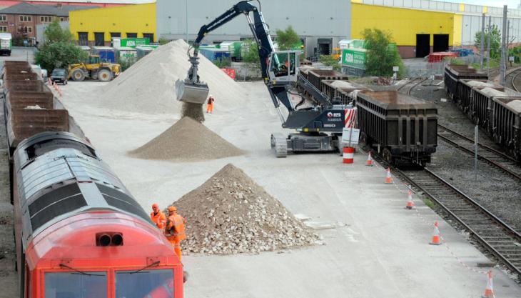 New pop-up rail depot in Warrington CEMEX rail depot