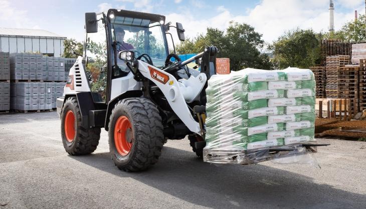 Bobcat L85 compact wheel loader