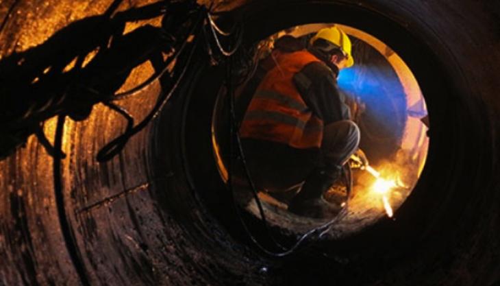 Safe working in confined space Confined space