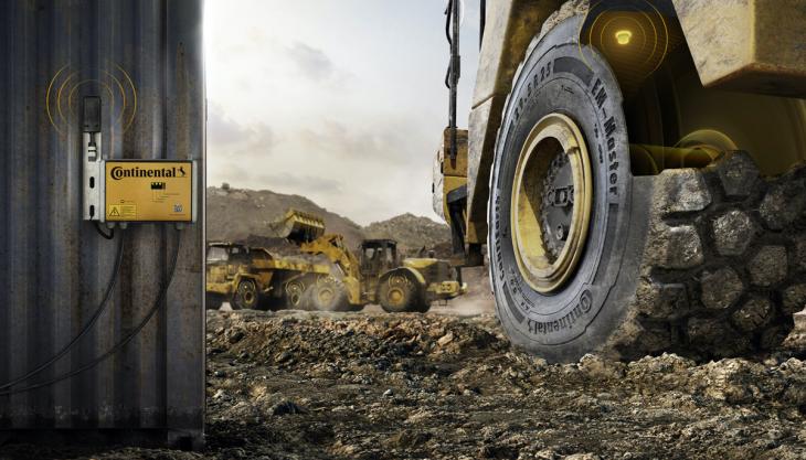 Continental digital solution on an EM-Master tyre Continental EM-Master tyre
