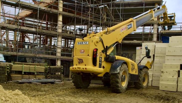 The fastest growth is expected in the industrial sector, in which output is forecast to rise by 9.8% in 2022 and 9.3% in 2023, due to a strong pipeline of warehouse projects Construction