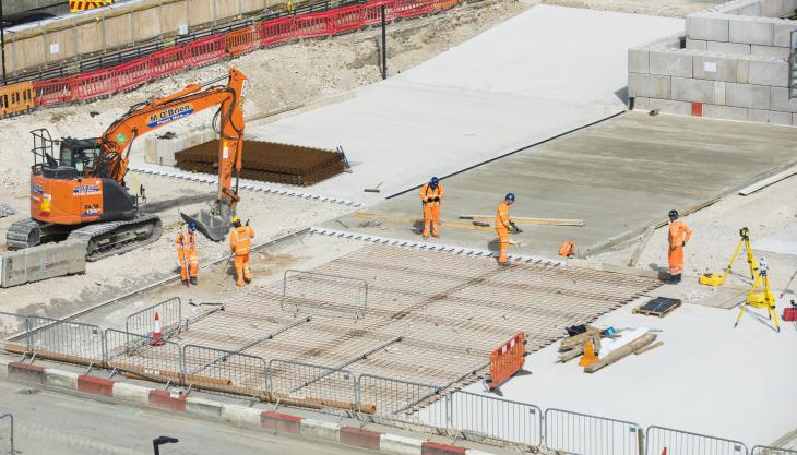 CEMEX Vertua low-carbon concrete has been used in London for the first time on the HS2 project CEMEX Vertua
