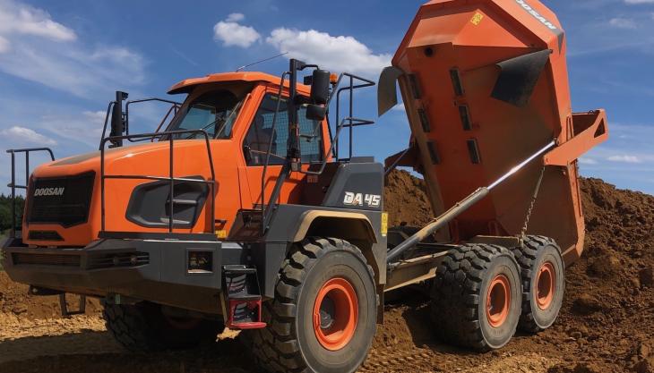Creaton GmbH's new Doosan DA45-7 ADT Doosan DA45-7 articulated dumptruck