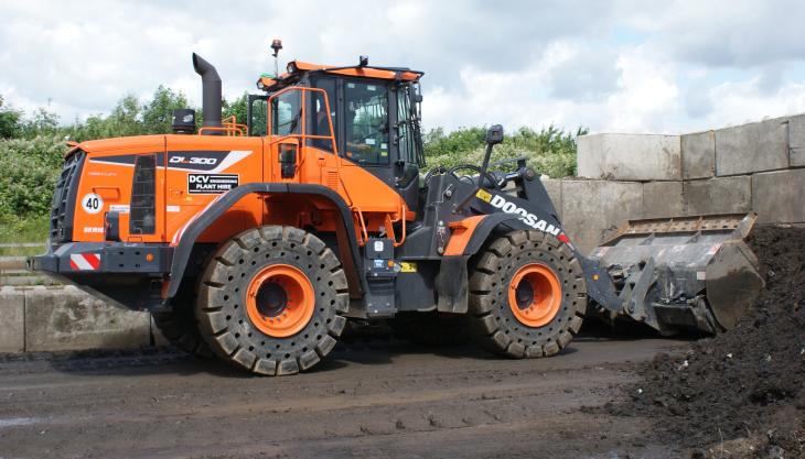 DCV Engineering's new Doosan DL300-5 wheel loader DL300-5