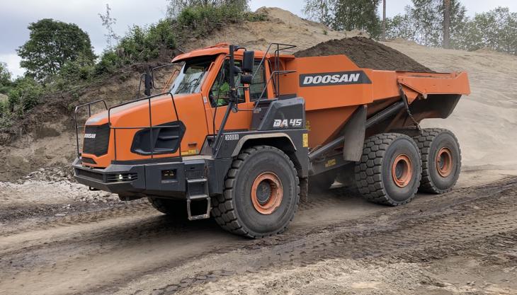 Doosan DA45-7 dumptruck