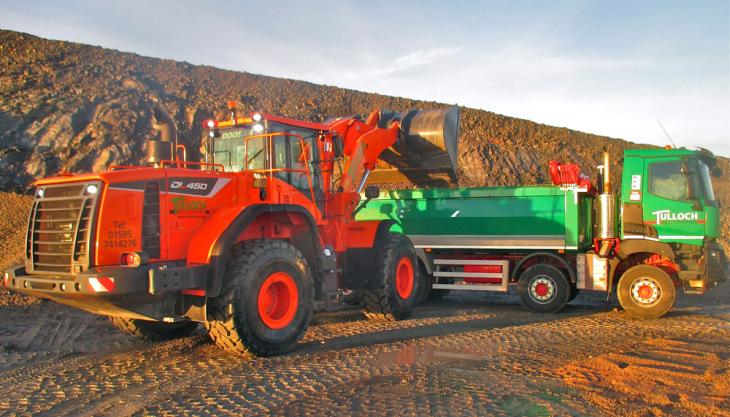 New Doosan wheel loader for Tulloch Developments Doosan DL450-5 wheel loader