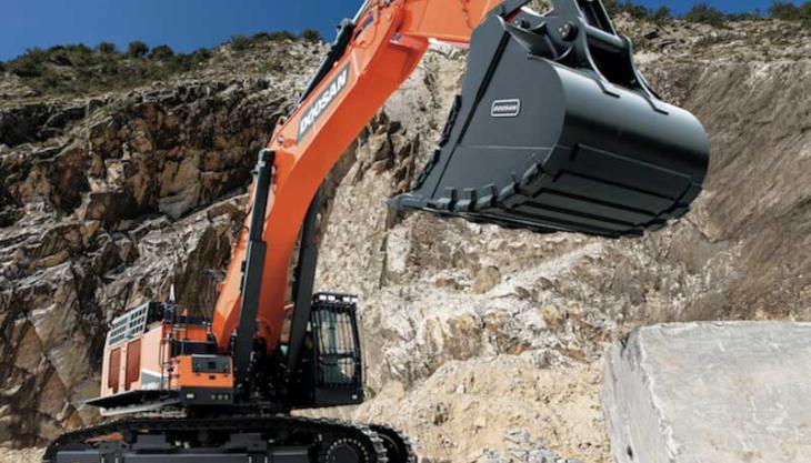 Doosan will be premiering their 100-tonne DX1000-7 crawler excavator at Bauma 2022 Doosan DX1000-7 crawler excavator