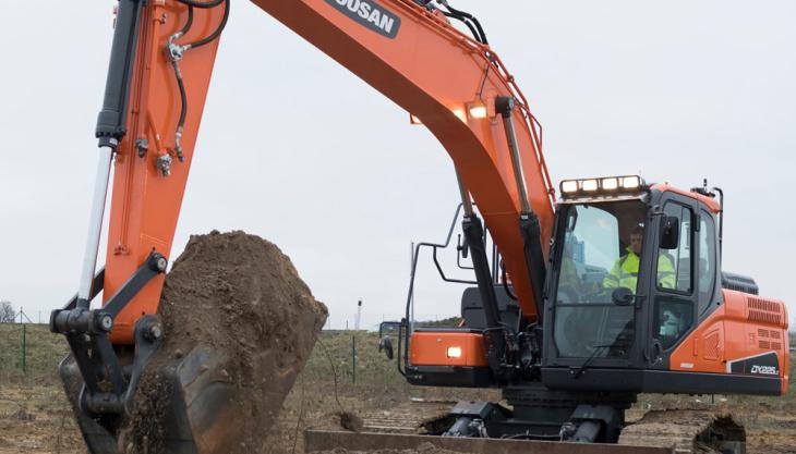 Doosan DX225LC-5 excavator