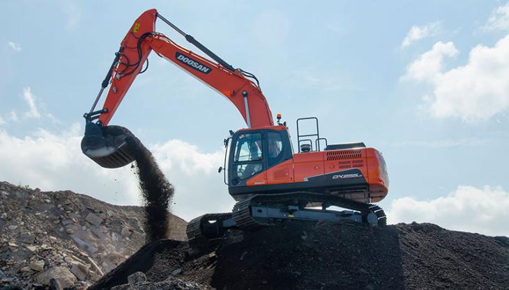 Doosan DX255LC-5 excavator