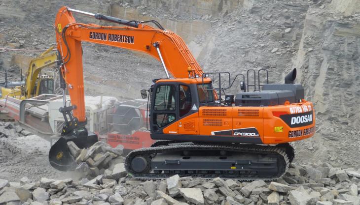 New Doosan excavator boosts productivity at Scottish quarry Doosan DX300LC-5 excavator