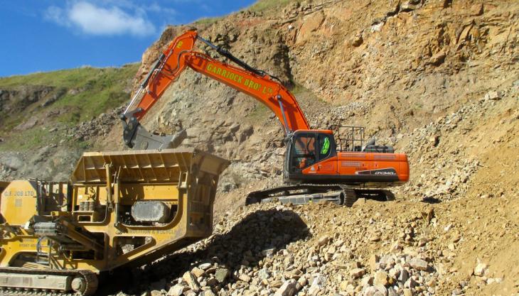 Doosan DX340LC-5 excavator