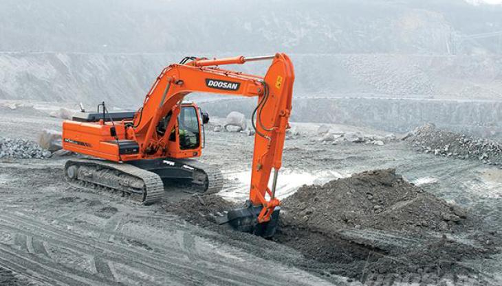 Doosan DX340LCA excavator