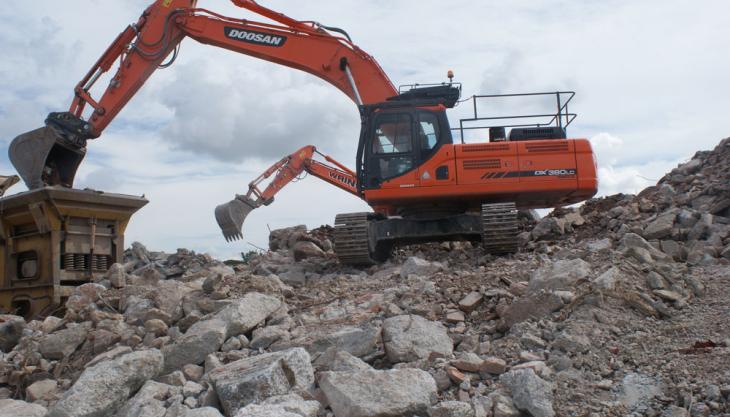 Doosan DX380LC-3 excavator
