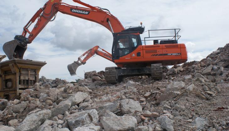 Doosan DX380LC-3 excavator