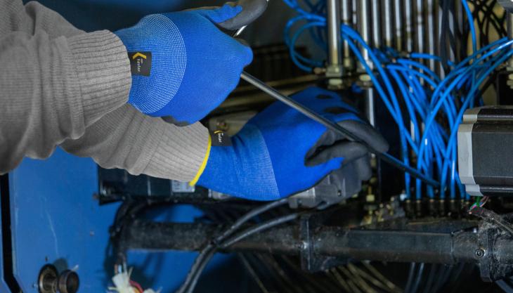 Kevlar engineered yarns can provide industry-leading multi-hazard protection against cut, heat, flame, and electric arc hazards DuPont Kevlar