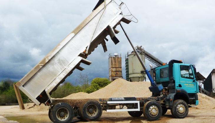 Edbro tipping gear proves its worth to Summerleaze Edbro tipping gear